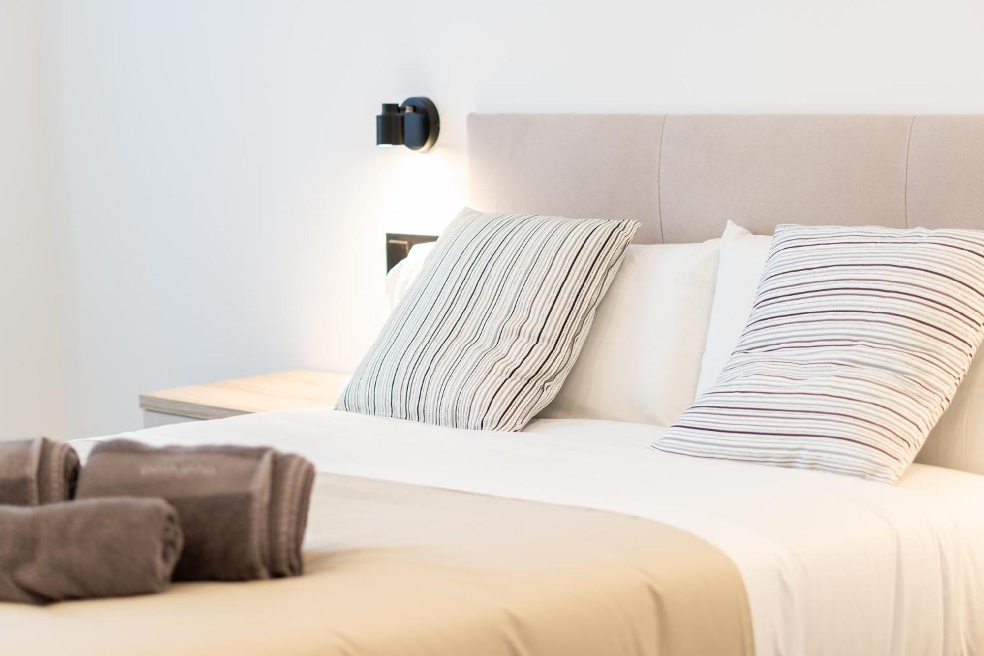 Suite Deluxe Valencia - Ciudad De Las Artes エクステリア 写真