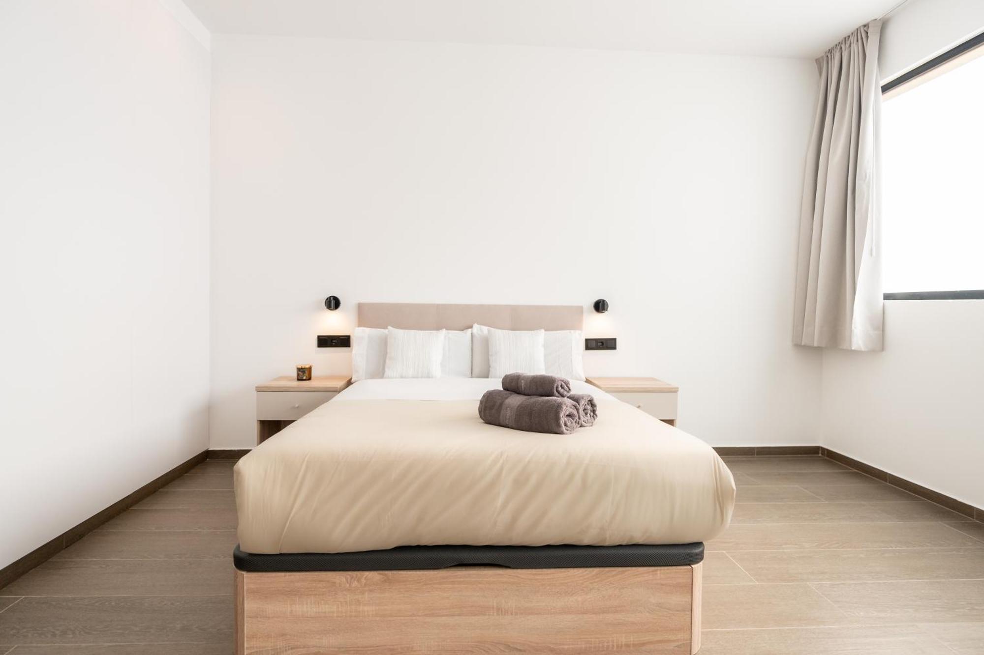 Suite Deluxe Valencia - Ciudad De Las Artes エクステリア 写真