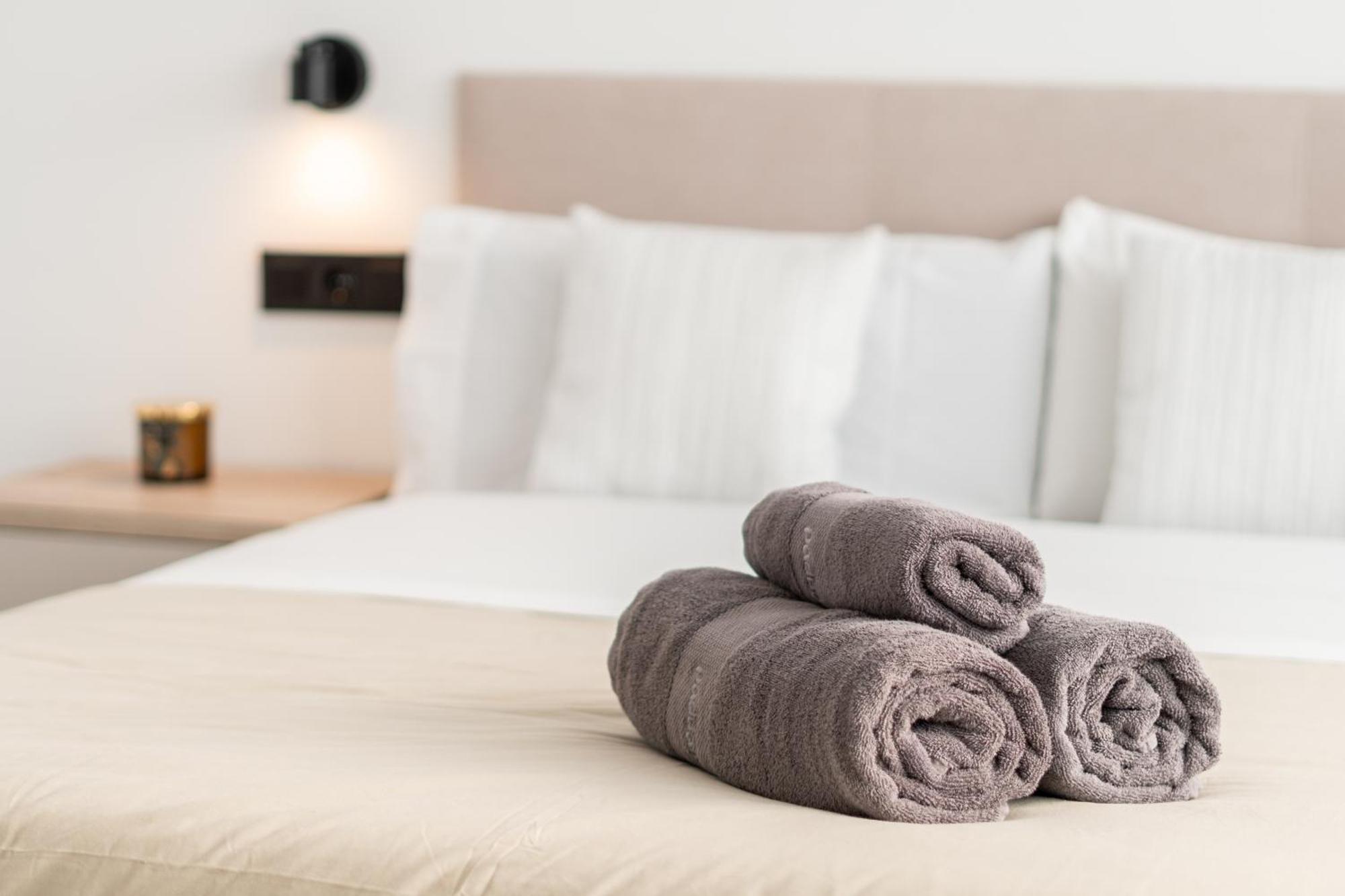 Suite Deluxe Valencia - Ciudad De Las Artes エクステリア 写真
